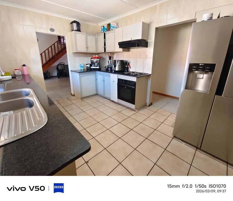 4 Bedroom Property for Sale in Hartenbos Western Cape